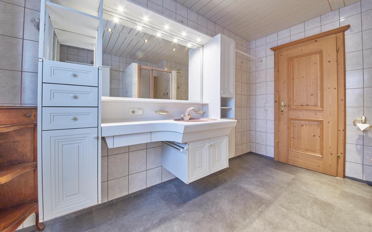 Holiday Lodge Frei & Wild Viehhofen Luaran gambar