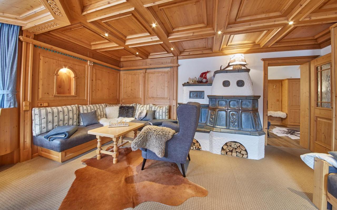 Holiday Lodge Frei & Wild Viehhofen Luaran gambar